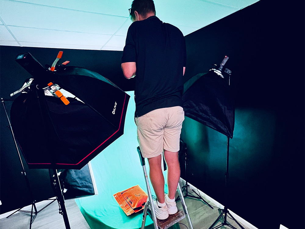 Behind the scenes today ... 30+ product shots